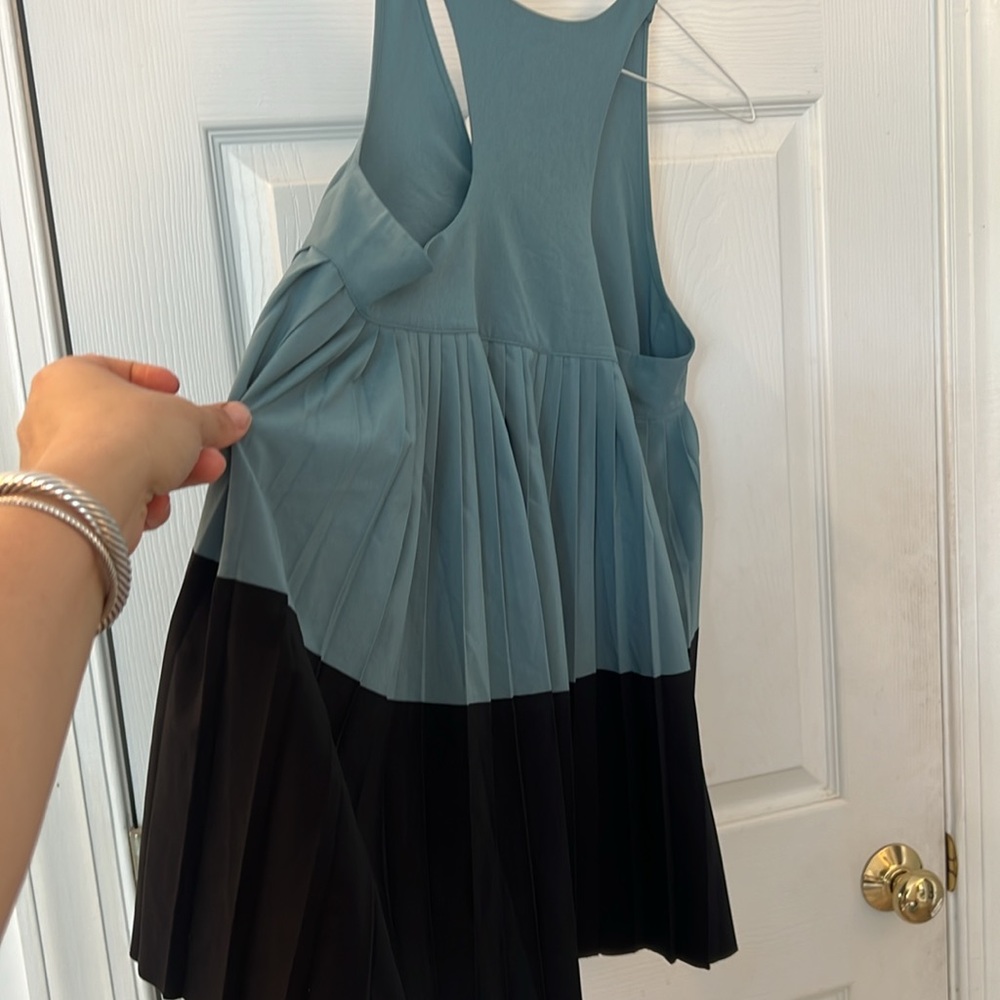 Athleta Swing Forward - Picture 2 of 5